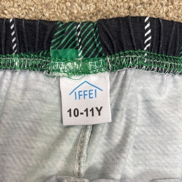 Family Pajamas: Dear Santa, Child Size 10-11 years - Picture 8 of 13